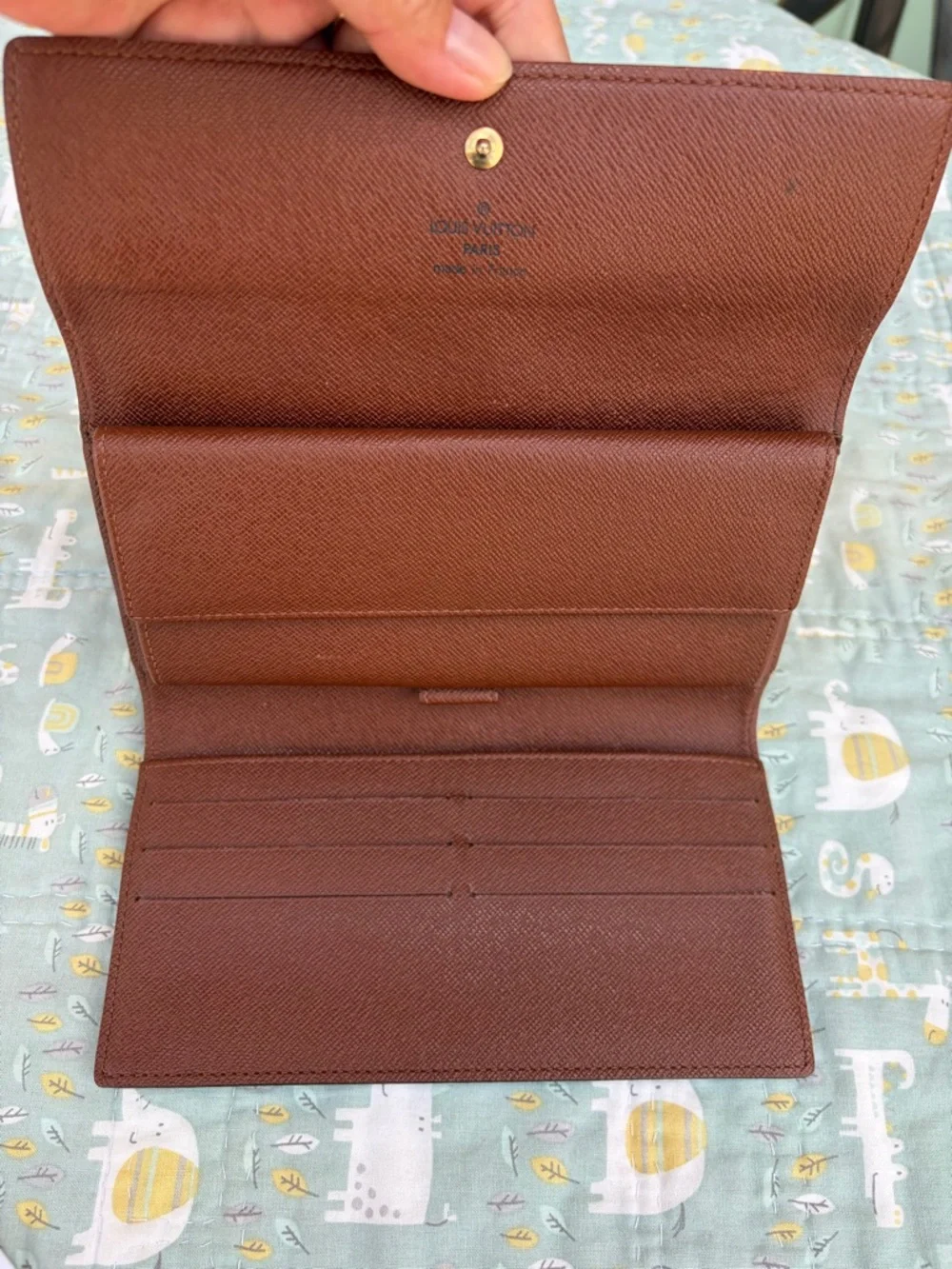Louis Vuitton Wallet (PRICE FIRM) - Picture 4 of 10